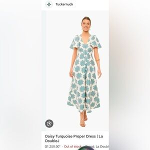 Chic Floral Maxi Dress in Blue and Cream